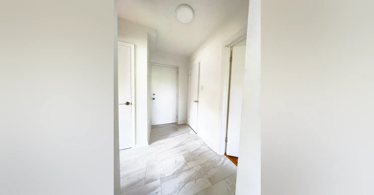 3950 Lawrence Avenue East, Toronto, ON, M1G 1R8 - 9