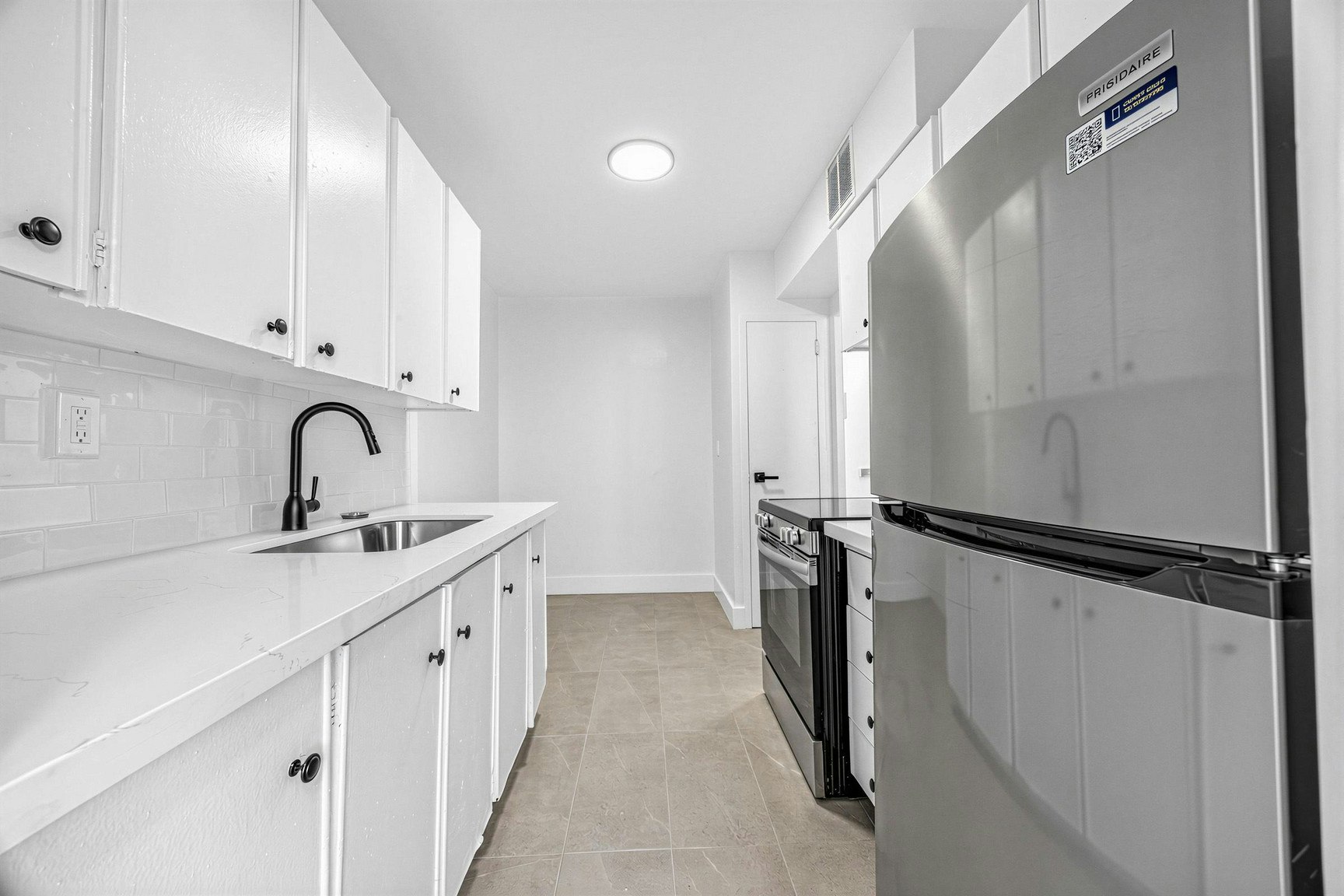 3950 Lawrence Avenue East, Toronto, ON, M1G 1R8 - 13