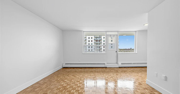 3950 Lawrence Avenue East, Toronto, ON, M1G 1R8 - 11