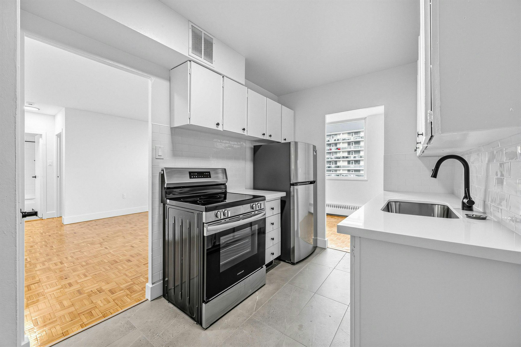 3950 Lawrence Avenue East, Toronto, ON, M1G 1R8 - 14