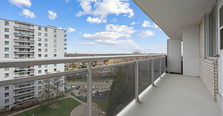 3950 Lawrence Avenue East, Toronto, ON, M1G 1R8 - 20