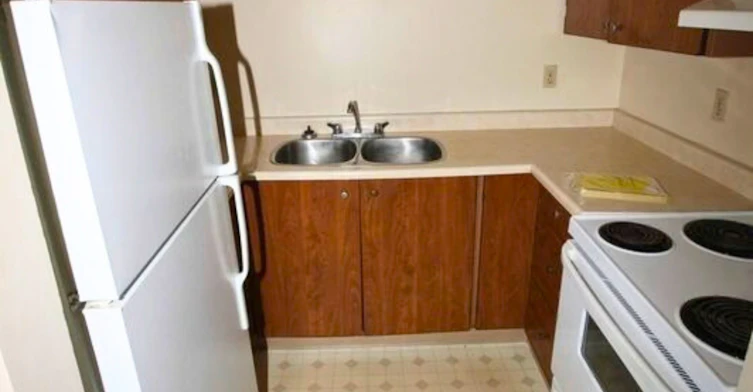 421 Ross Haven Drive, Fort Mcmurray, AB, T9H 3P3 - 3