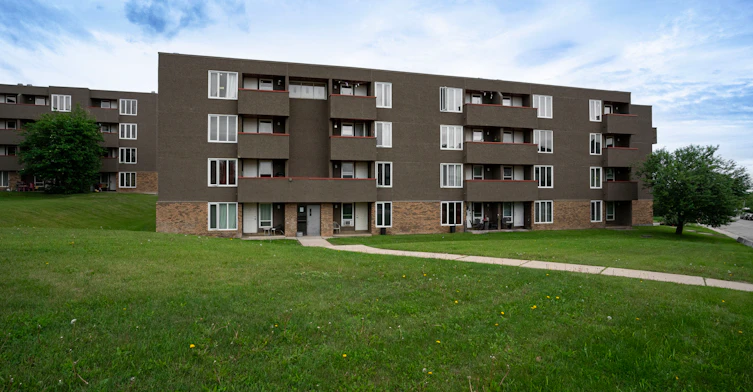 450 Ross Haven Drive, Fort Mcmurray, AB, T9H 4K1 - 4