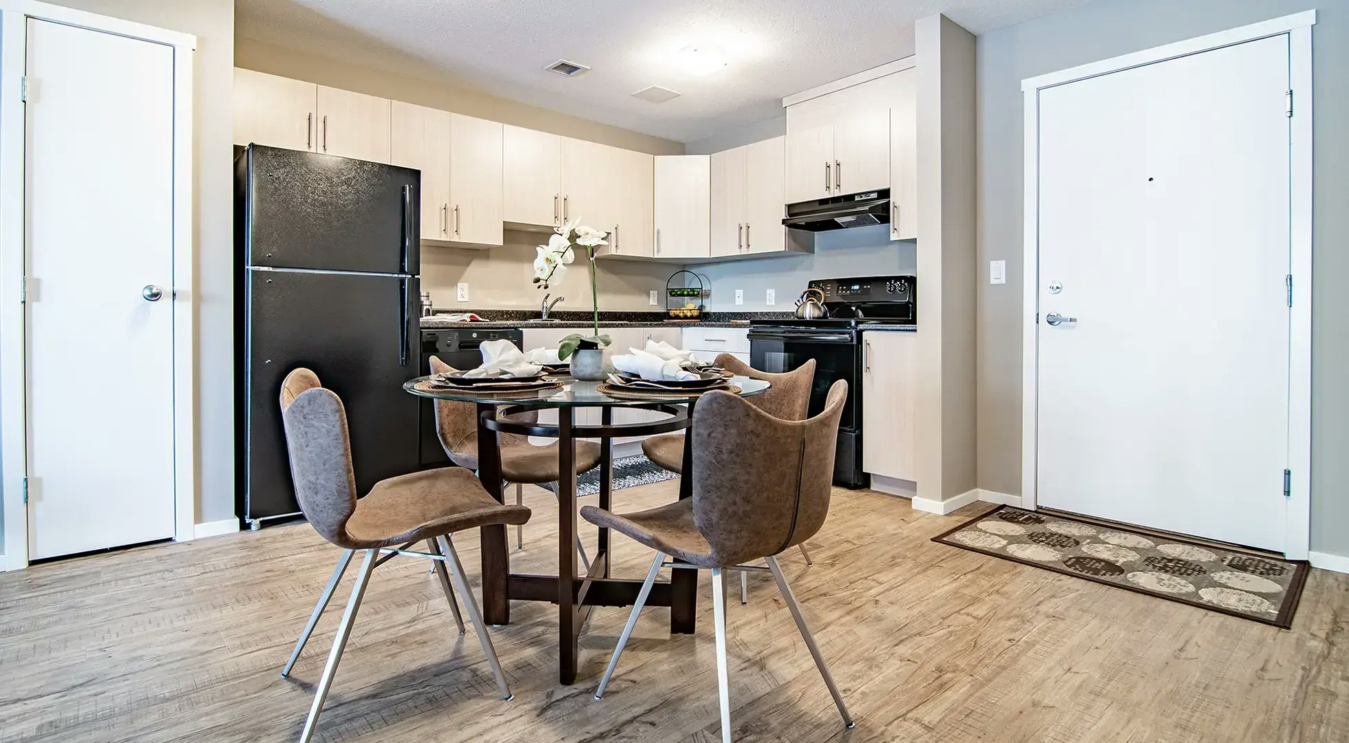 50A Livingston Close, Red Deer, AB, T4R 0T8 - 5