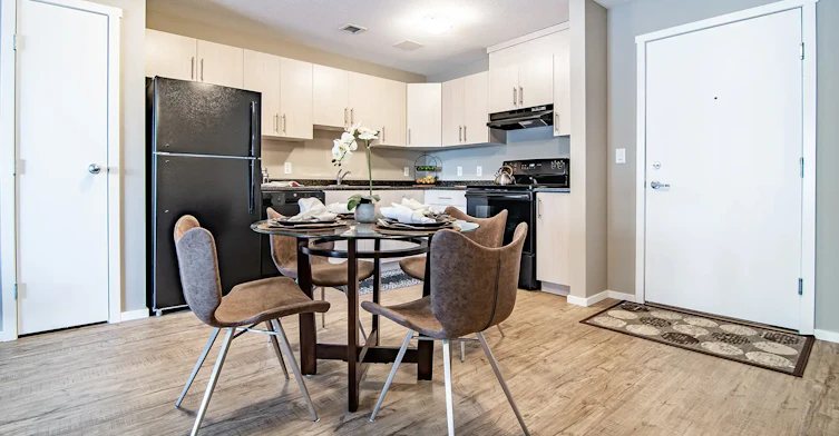 50A Livingston Close, Red Deer, AB, T4R 0T8 - 5