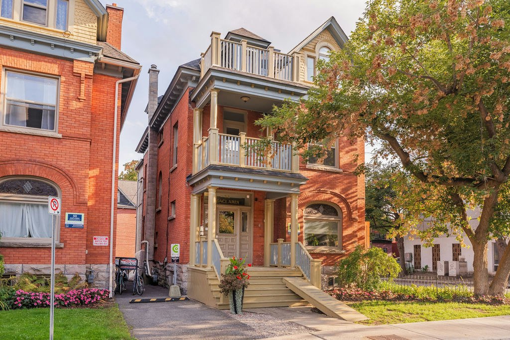 01-46 Maclaren Street, Ottawa, ON, K2P 0K4