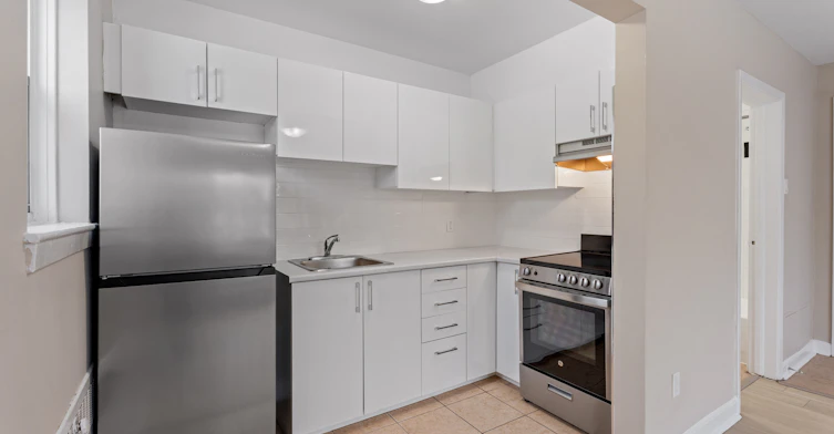 01-1040 Hollington Street, Ottawa, ON, K1Z 8C5 - 2
