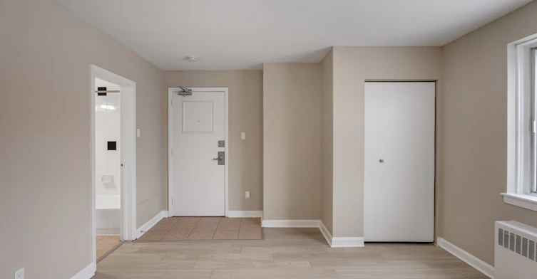 01-1040 Hollington Street, Ottawa, ON, K1Z 8C5 - 8