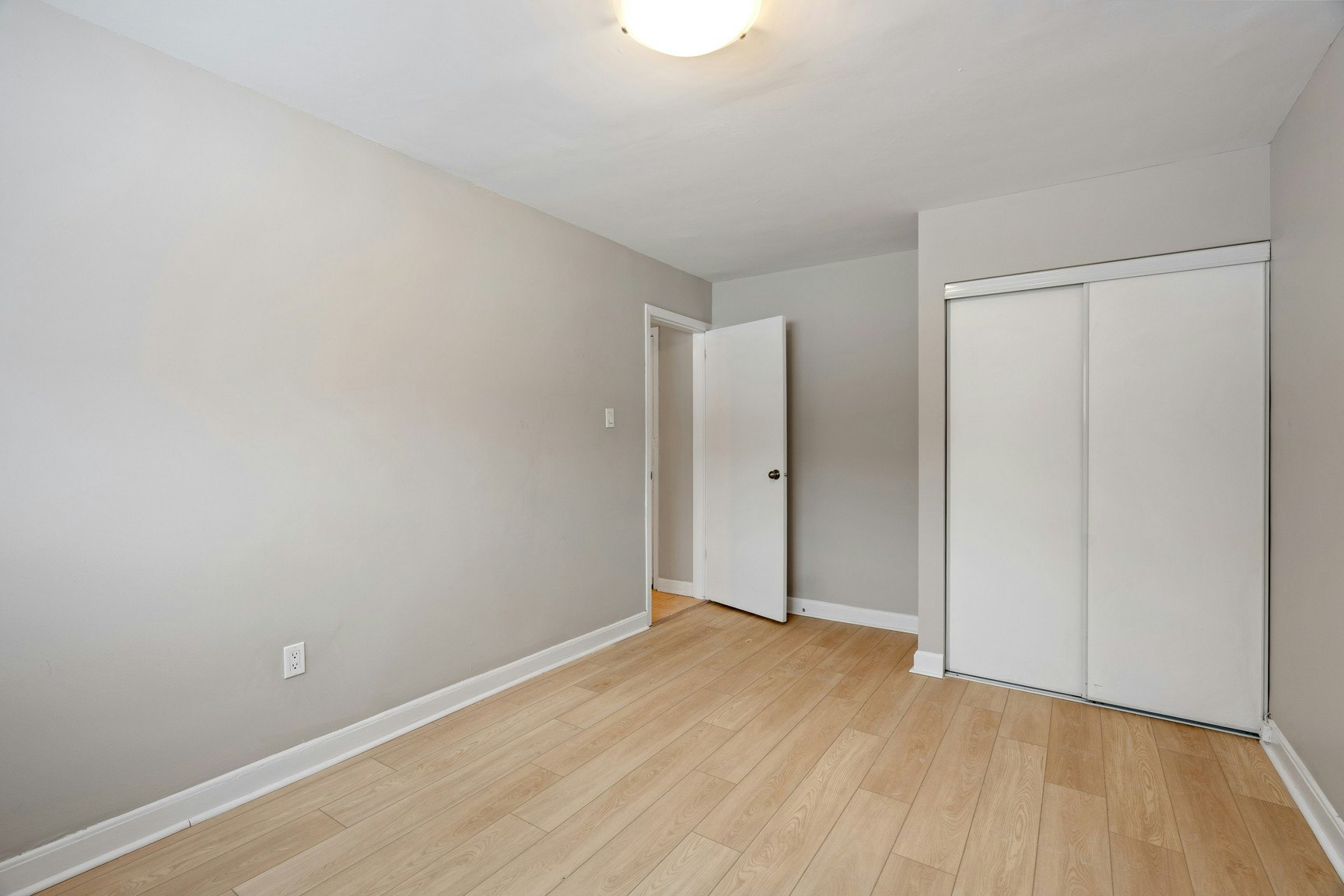 13-1040 Hollington Street, Ottawa, ON, K1Z 8C5 - 8