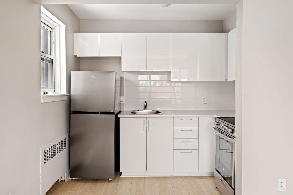 18-1040 Hollington Street, Ottawa, ON, K1Z 8C5