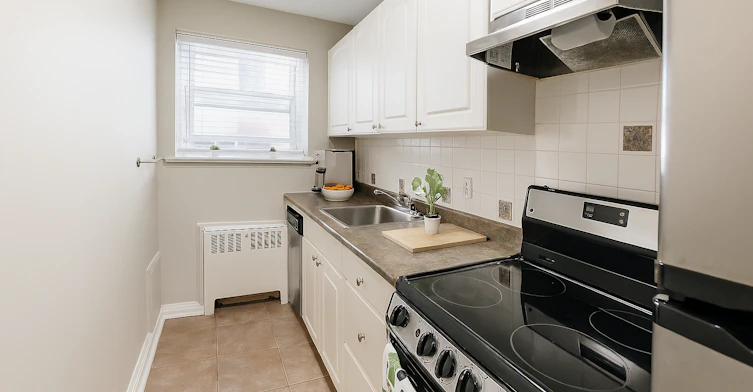 15-135 Maclaren Street, Ottawa, ON, K2P 0K8 - 4
