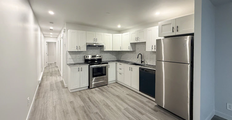 2356-2346 Chapleau Rue, Montréal, QC, H2K 3H3 - 14