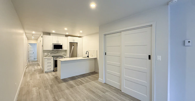 2352-2346 Chapleau Rue, Montréal, QC, H2K 3H3 - 13