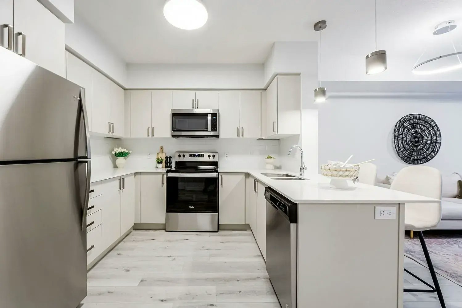 0320-1475 Whites Road, Pickering, ON, L1V 0H3 - 2