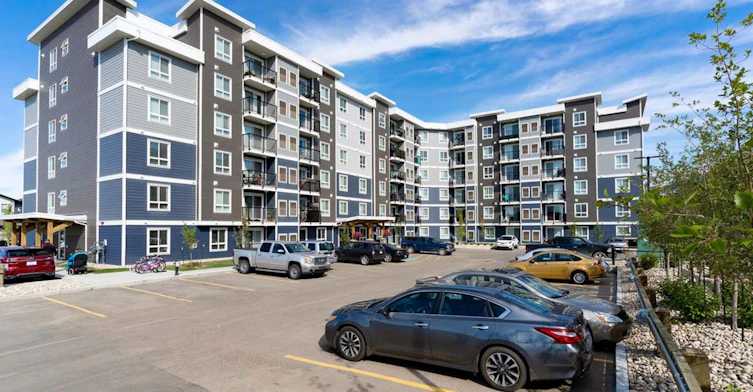 1828 Keene Crescent Southwest, Edmonton, AB, T6W 4J1