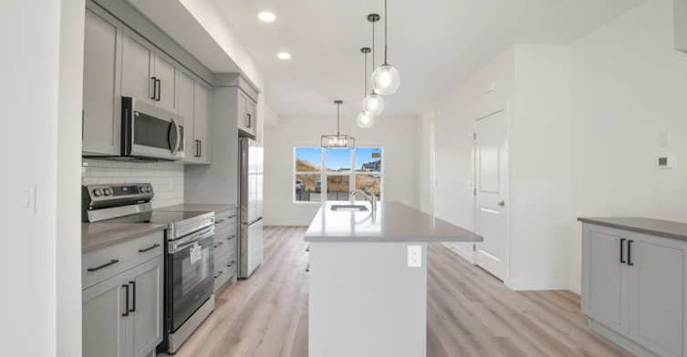 Grayhawk Boulevard, Red Deer County, AB - 7