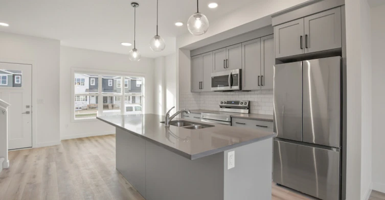 Grayhawk Boulevard, Red Deer County, AB - 8