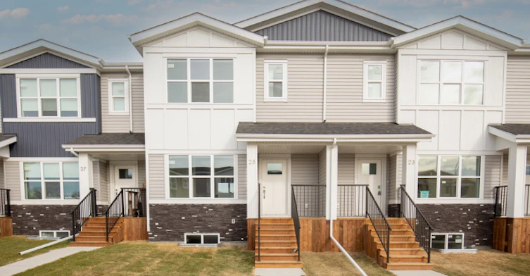 Grayhawk Boulevard, Red Deer County, AB - 2