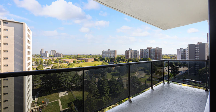 0706-30 Esterbrooke Avenue, Toronto, ON, M2J 2C4 - 12
