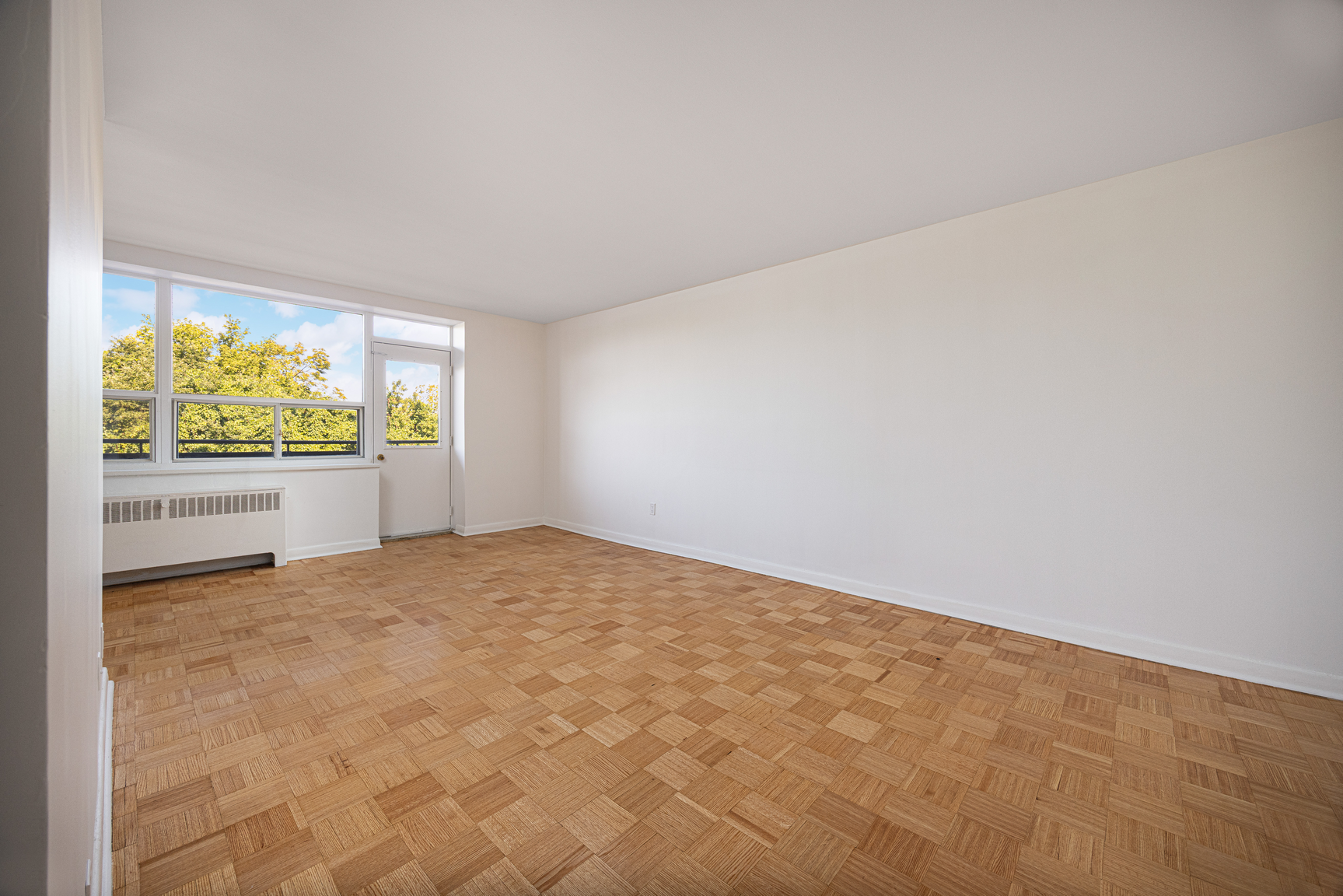 0206-60 Esther Lorrie Drive, Toronto, ON, M9W 4T9 - 5