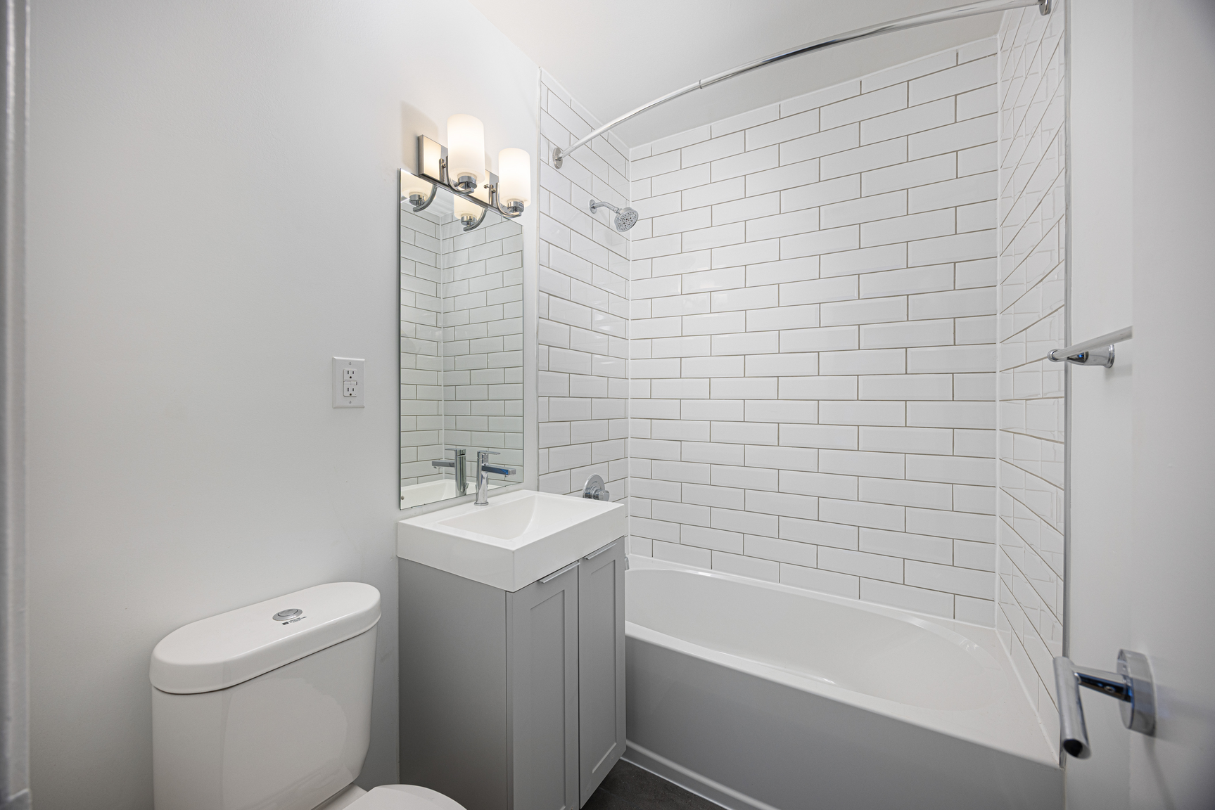 0206-60 Esther Lorrie Drive, Toronto, ON, M9W 4T9 - 10