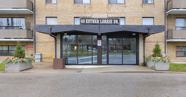 0206-60 Esther Lorrie Drive, Toronto, ON, M9W 4T9 - 3