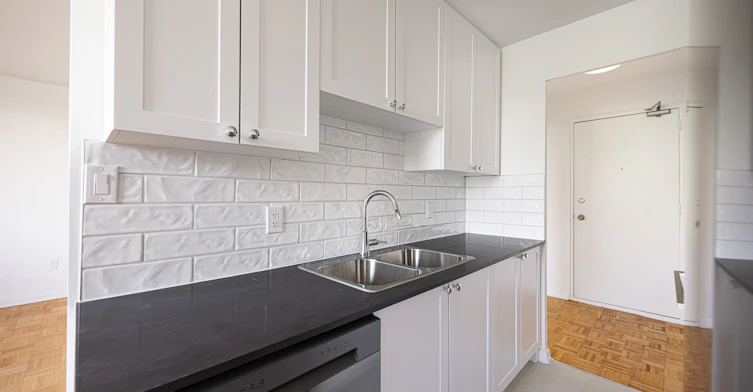 0308-60 Esther Lorrie Drive, Toronto, ON, M9W 4T9 - 4