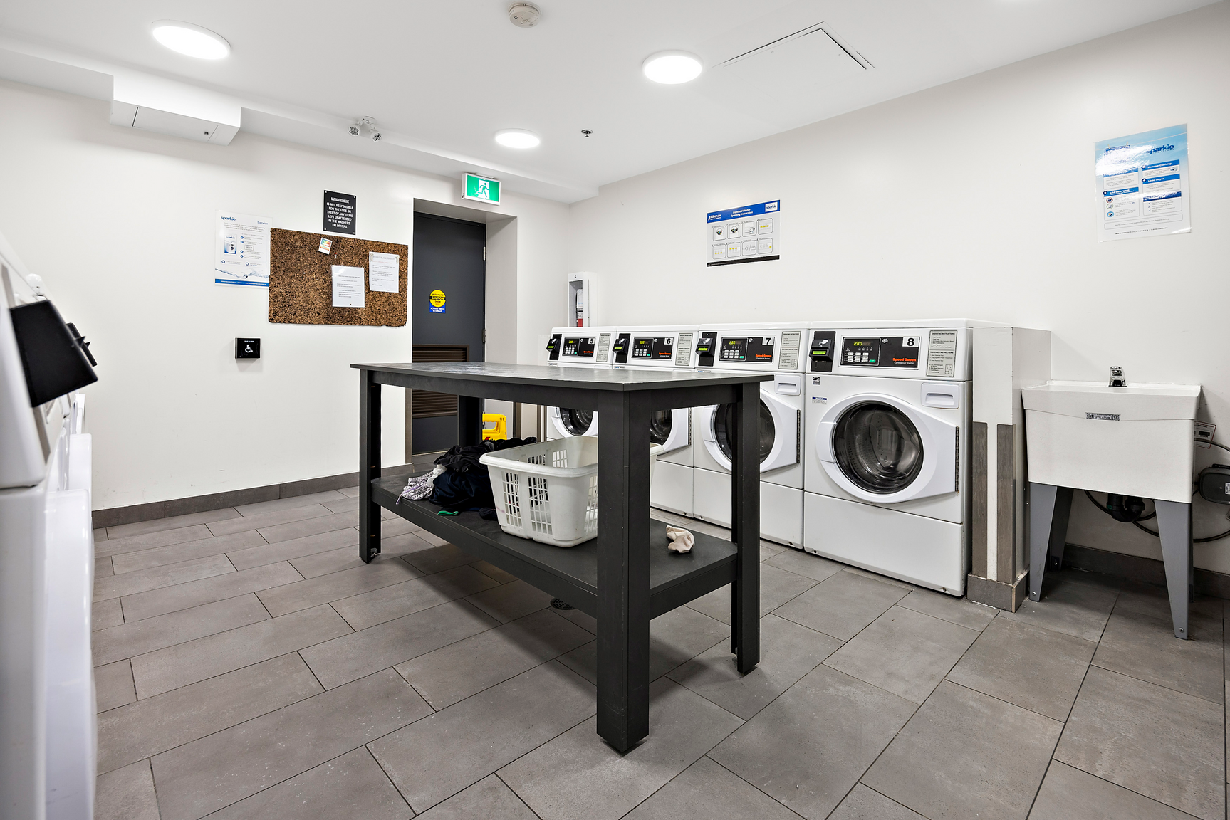 0414-60 Esther Lorrie Drive, Toronto, ON, M9W 4T9 - 6