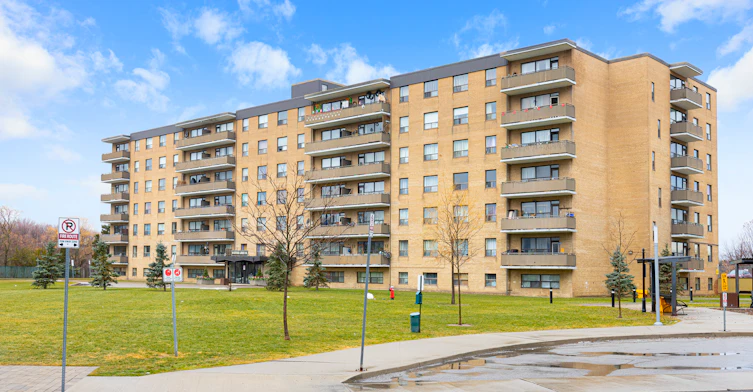 0414-60 Esther Lorrie Drive, Toronto, ON, M9W 4T9 - 2