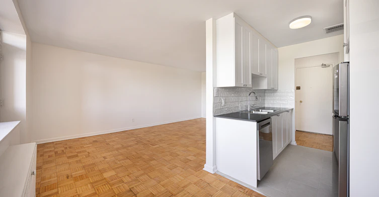 0106-70 Esther Lorrie Drive, Toronto, ON, M9W 4T9 - 7