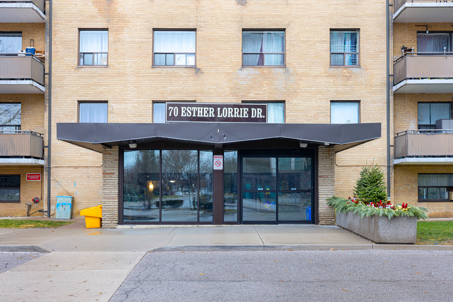 0106-70 Esther Lorrie Drive, Toronto, ON, M9W 4T9 - 12