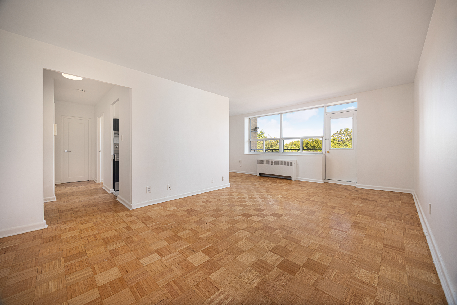 0106-70 Esther Lorrie Drive, Toronto, ON, M9W 4T9 - 6