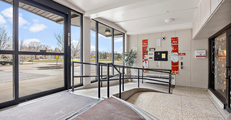 0310-70 Esther Lorrie Drive, Toronto, ON, M9W 4T9 - 13