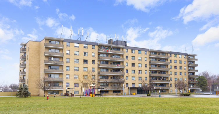0102-70 Esther Lorrie Drive, Toronto, ON, M9W 4T9 - 2