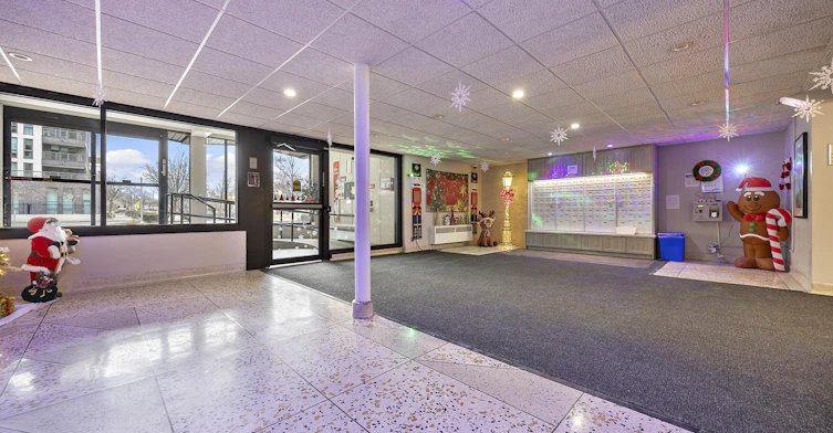 0102-70 Esther Lorrie Drive, Toronto, ON, M9W 4T9 - 5