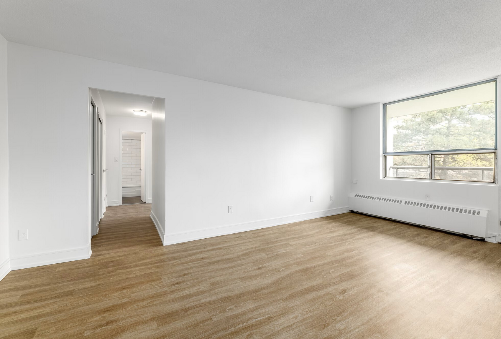 0301-30 High Street East, Mississauga, ON, L5G 1J8 - 4