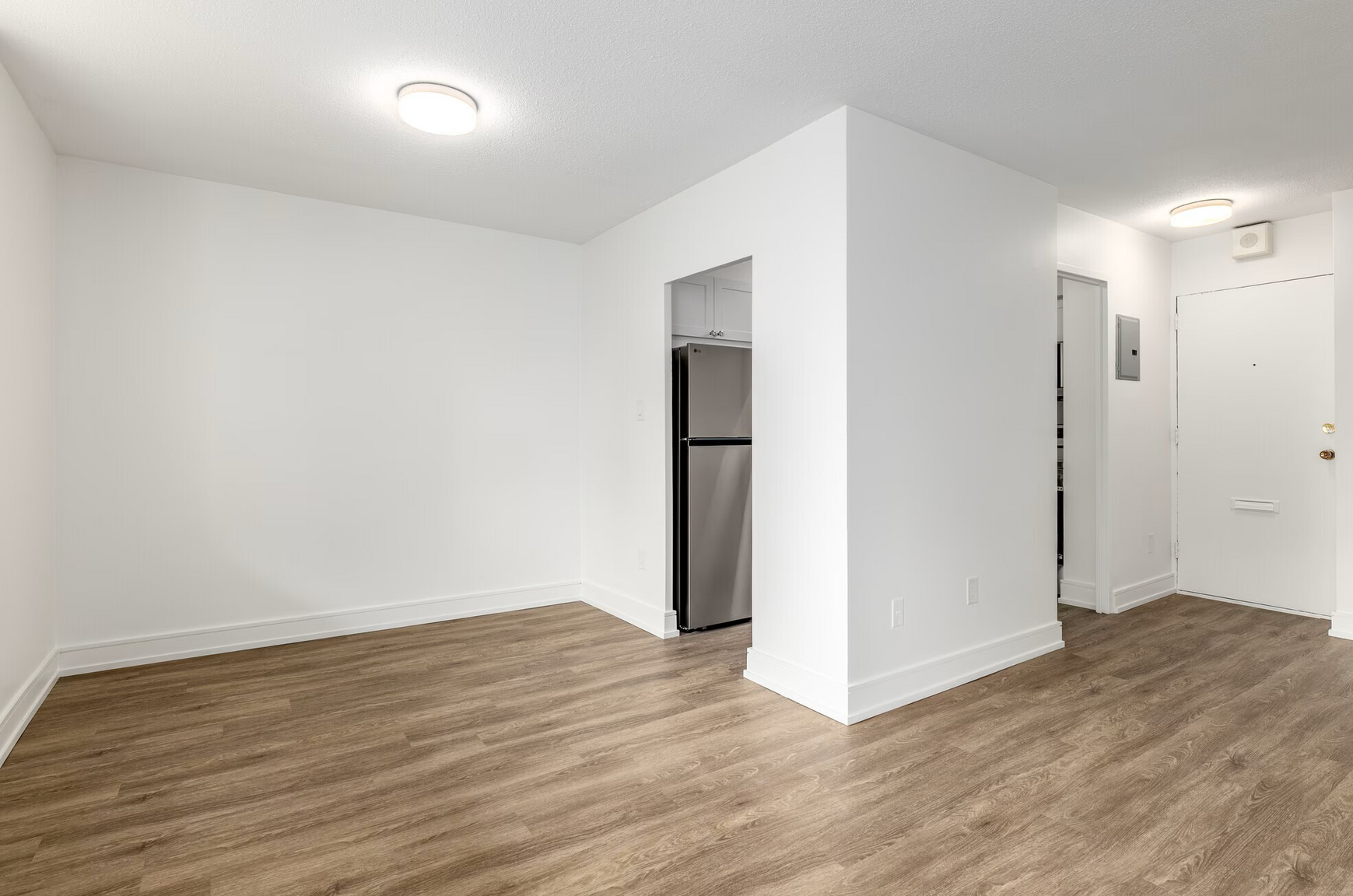 0301-30 High Street East, Mississauga, ON, L5G 1J8 - 3