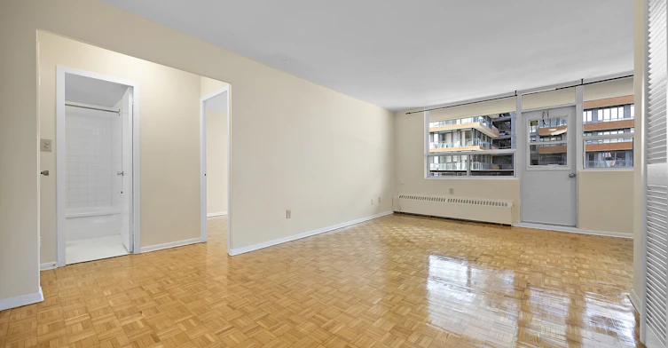 0103-30 High Street East, Mississauga, ON, L5G 1J8 - 7