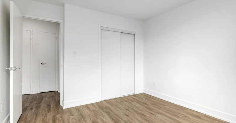 1201-30 High Street East, Mississauga, ON, L5G 1J8 - 6