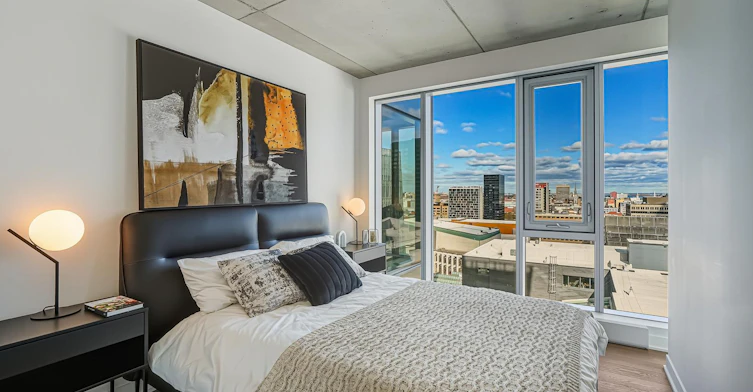 360 Mayor Rue, Montréal, QC, H3A 0J4 - 8