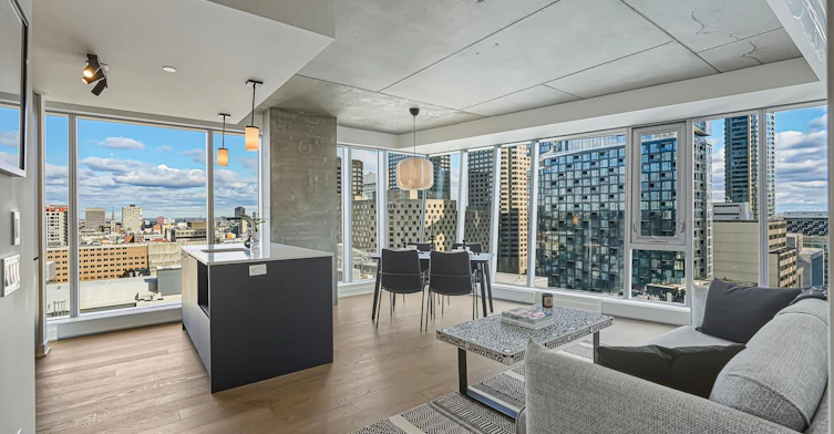 360 Mayor Rue, Montréal, QC, H3A 0J4 - 9