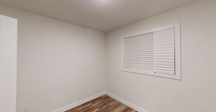 12451 47 Street NW, Edmonton, AB, T5W 5E5 - 10