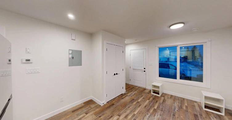 12451 47 Street NW, Edmonton, AB, T5W 5E5 - 5