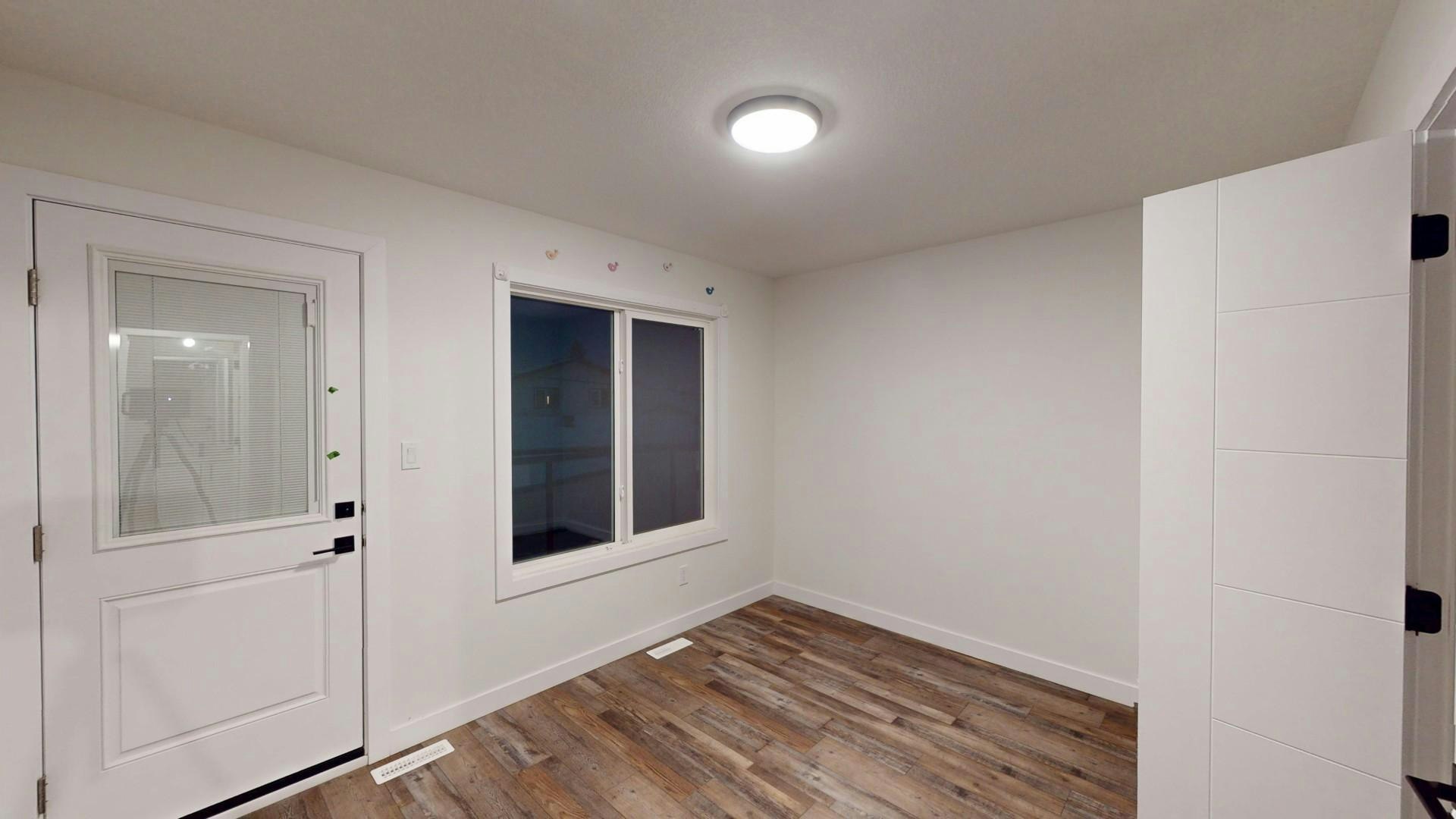 12451 47 Street NW, Edmonton, AB, T5W 5E5 - 8