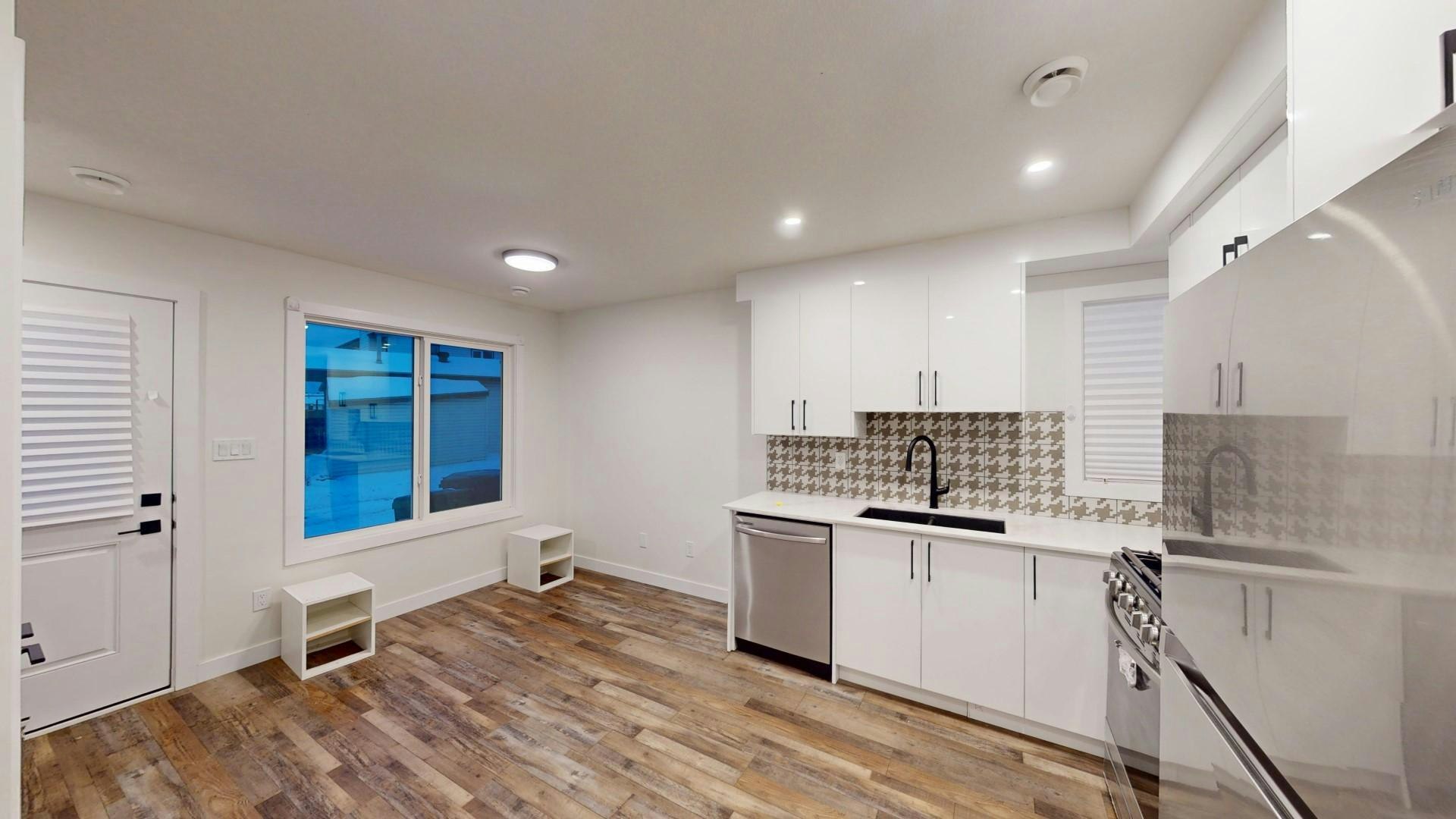 12451 47 Street NW, Edmonton, AB, T5W 5E5 - 3