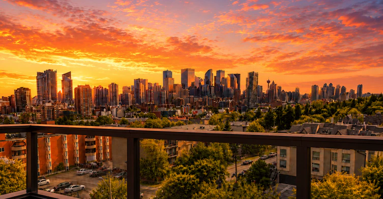 12-2318 15 Street Southwest, Calgary, AB, T2T 3Z1 - 4