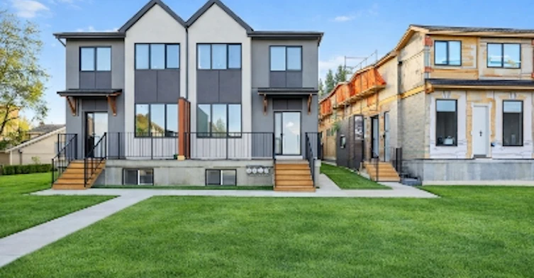 10314 147 Street Northwest, Edmonton, AB, T5N 3C3 - 9