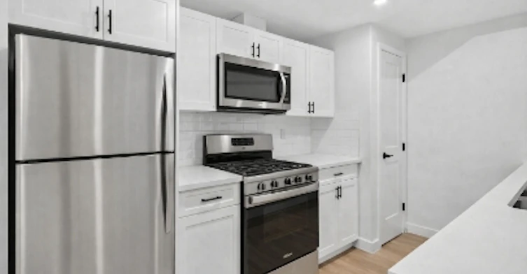 10314 147 Street Northwest, Edmonton, AB, T5N 3C3 - 13