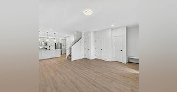10314 147 Street Northwest, Edmonton, AB, T5N 3C3 - 23