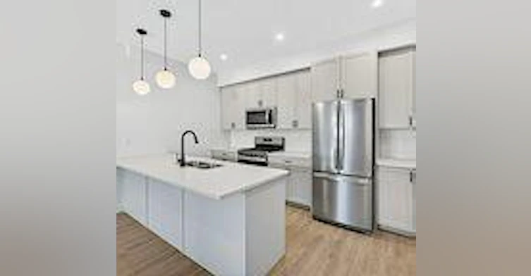 10314 147 Street Northwest, Edmonton, AB, T5N 3C3 - 19